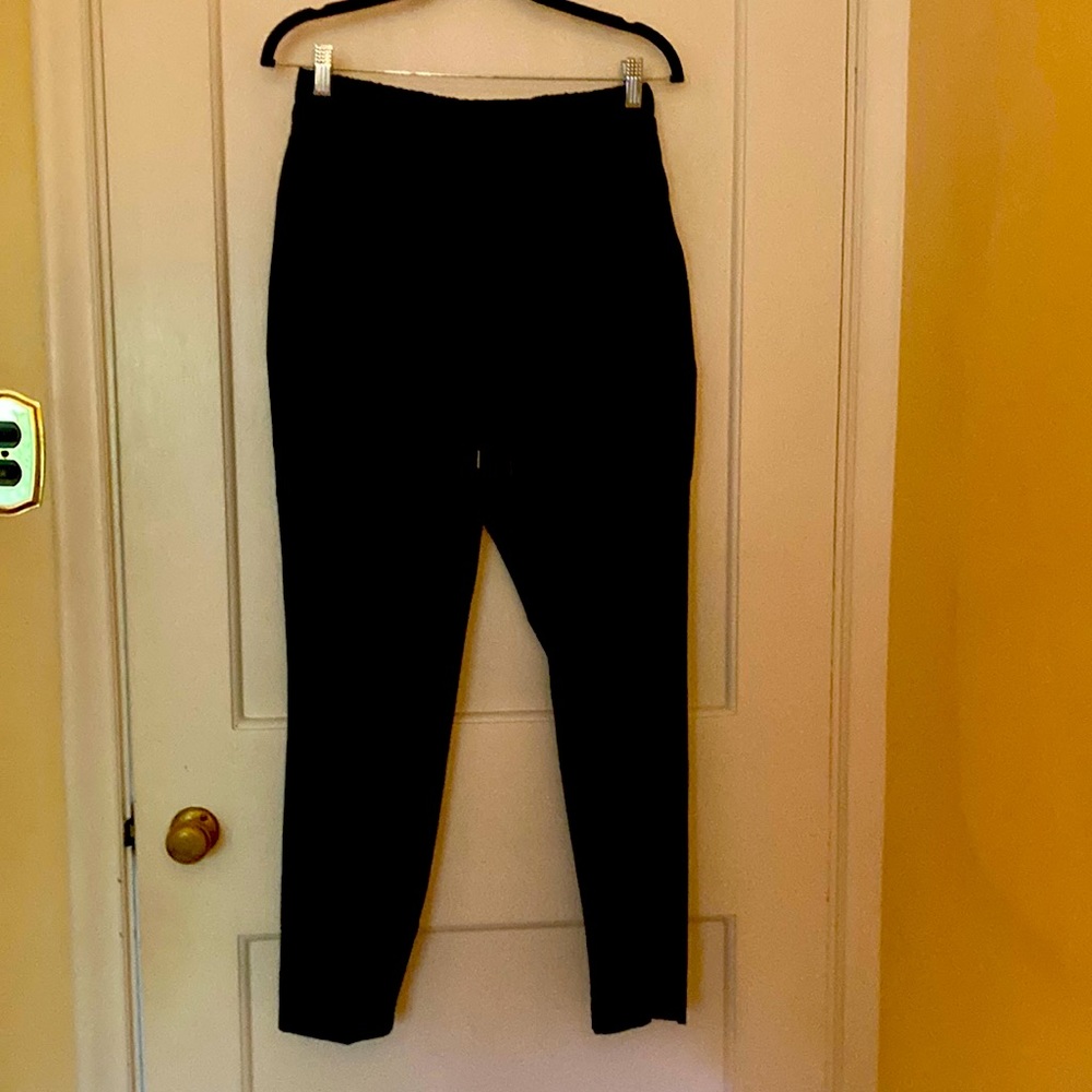Women’s joggers size M